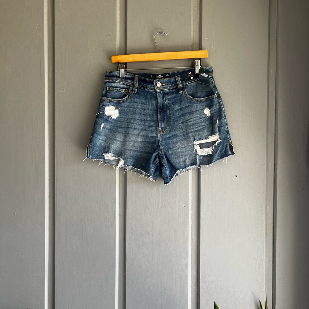 💙2/$30 NWT Hollister high rise vintage short 4”